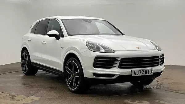Usado Porsche Cayenne 2023 Branco SUV