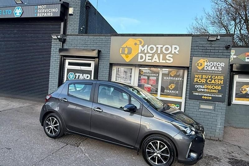 Used Toyota Yaris Hybrid 2018