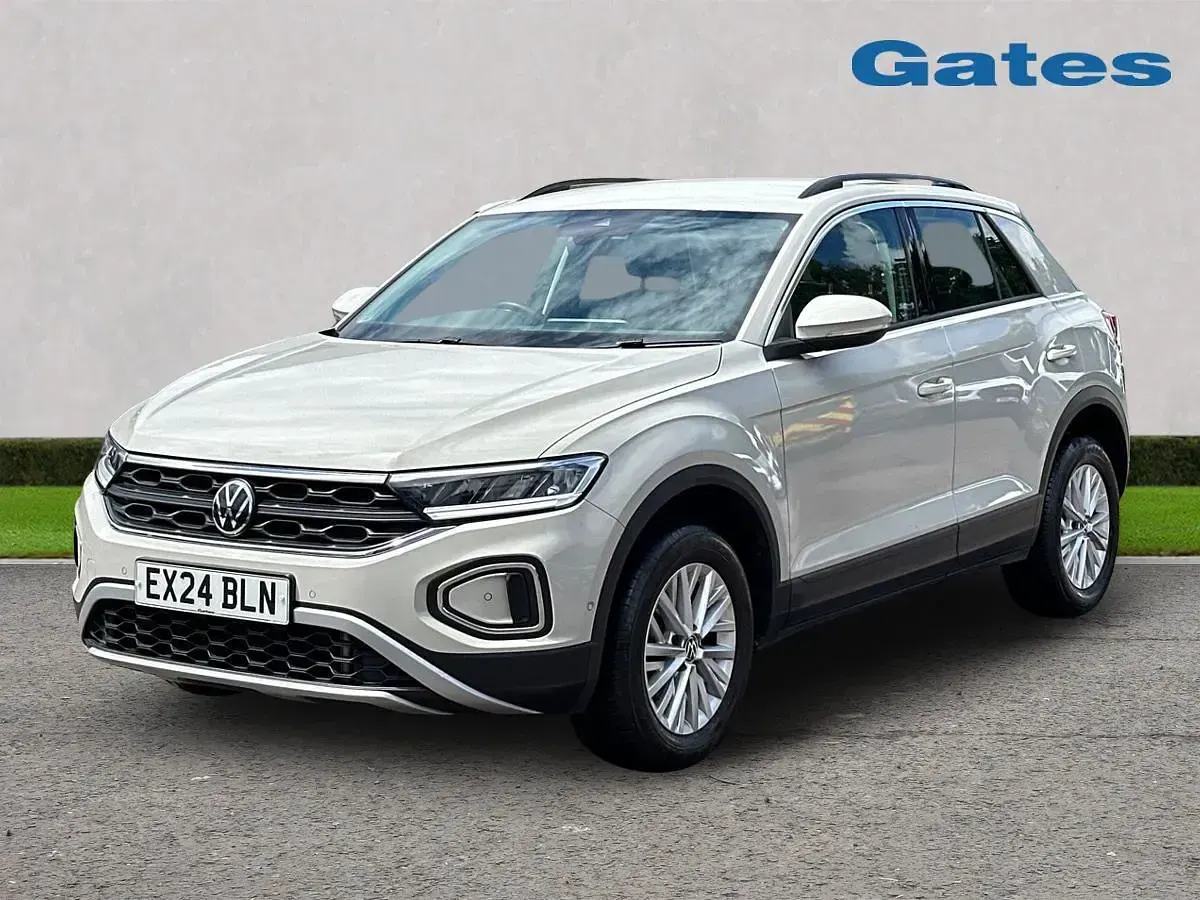 Used VW T-Roc Life 150 HP (110 kW) 2024 Grey SUV