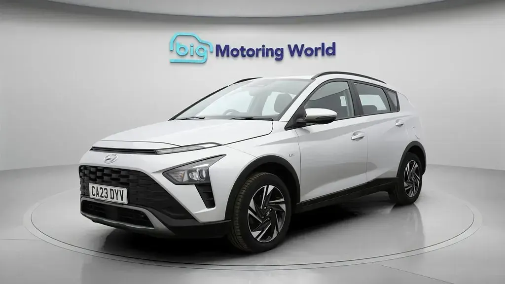 Used Hyundai Bayon SE 100 HP (73 kW) 2023 Grey SUV