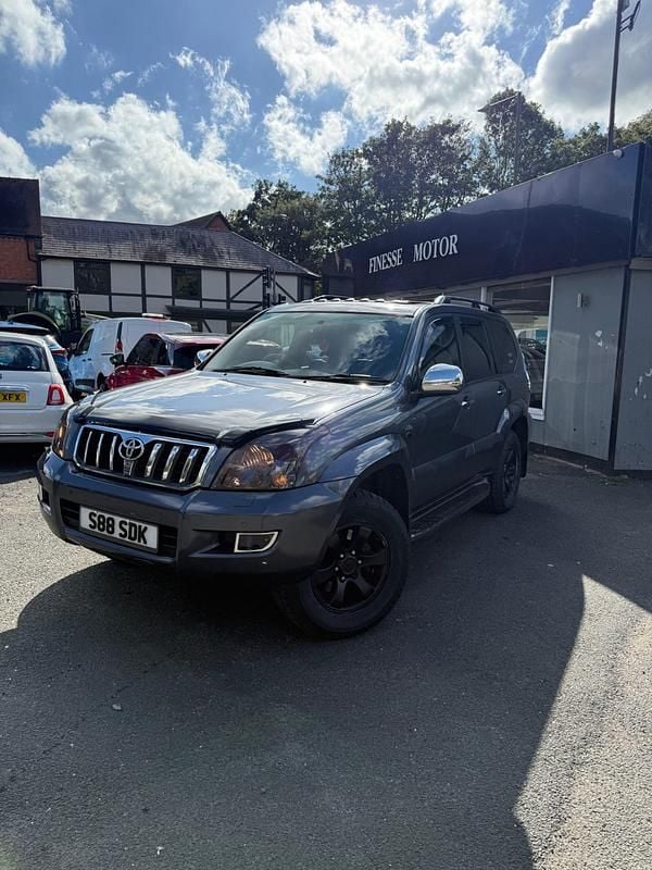 Grey Used 2009 Toyota Land Cruiser SUV | £9,499 (Good price) - Image 1/4