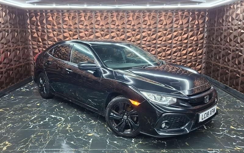 Begagnad Honda Civic SR 129 HK (94 kW) 2017 Svart Halvkombi