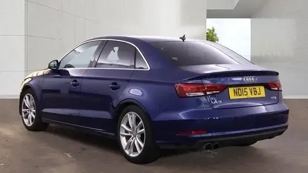 Used Audi A3 Sport 150 HP (110 kW) 2015 Blue Sedan