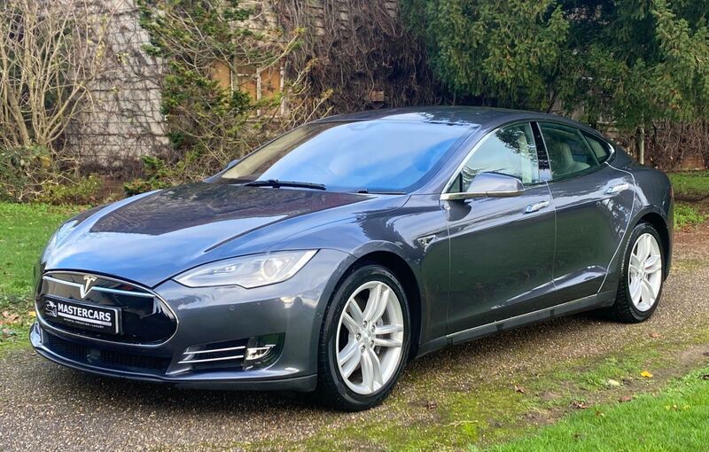 Used Tesla Model S 280 kW (382 HP) 2014 Grey Hatchback
