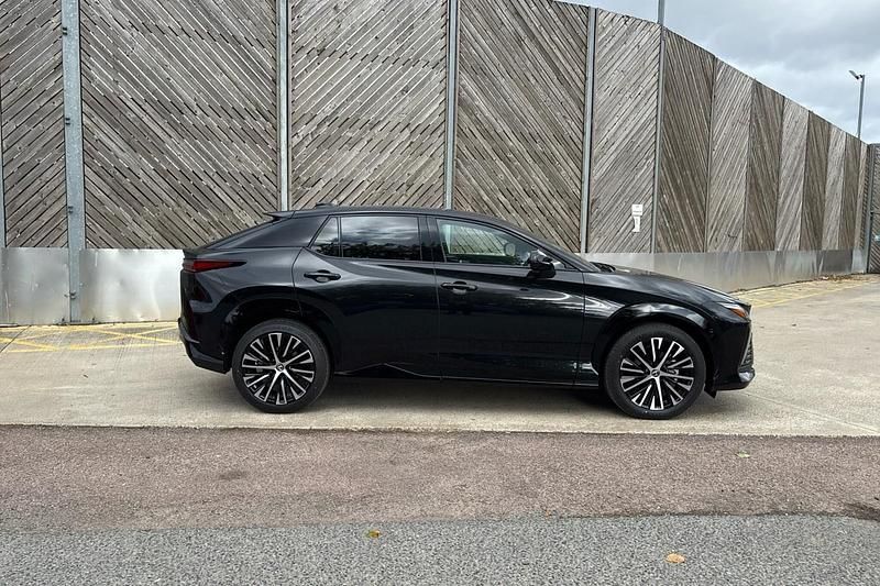 Used Lexus RZ 450e 230 kW (313 HP) 2025 Black SUV