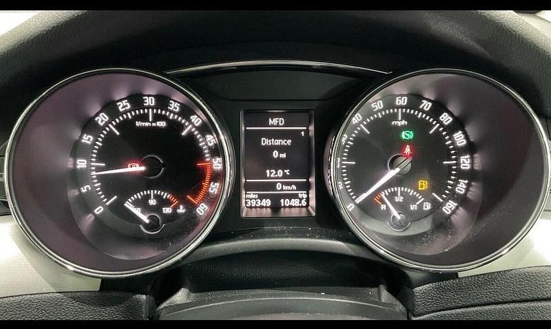 Used Skoda Superb SE 2013 Beige Hatchback