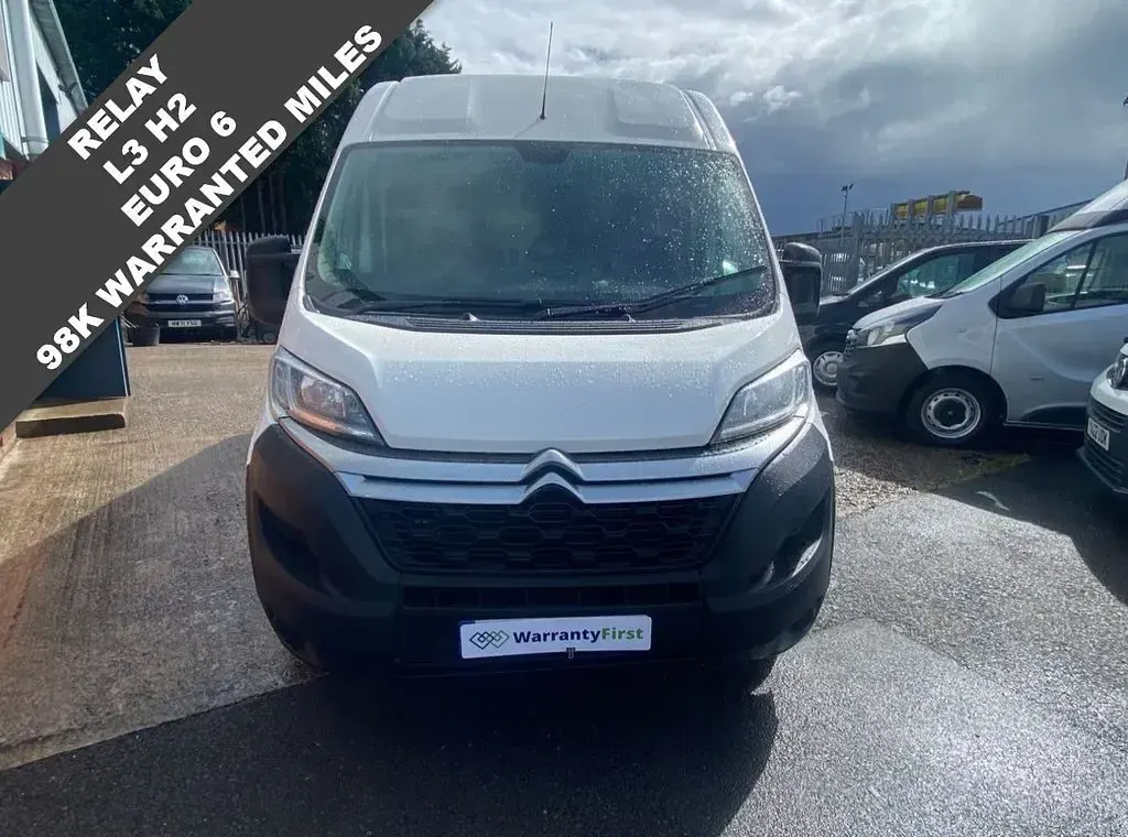 Used Citroën Relay 140 HP (102 kW) 2019 White Van
