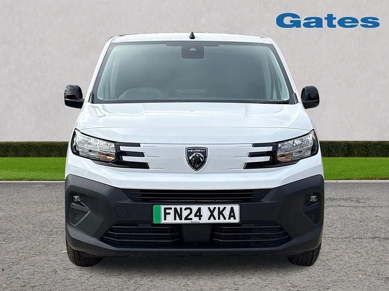 Used Peugeot E-Partner 100 kW (136 HP) 2024 White MPV