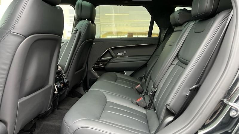 Used Land Rover Range Rover Sport Autobiography 550 HP (404 kW) 2025 Black SUV