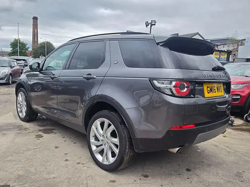 Used Land Rover Discovery Sport SE 180 HP (132 kW) 2016 Grey SUV