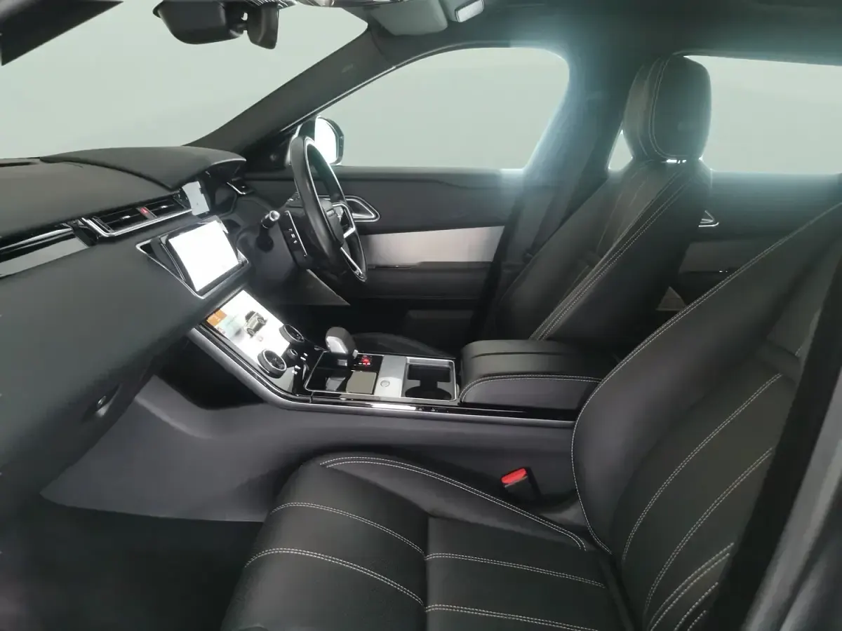 Used Land Rover Range Rover Velar SE Dynamic 300 HP (220 kW) 2021 Grey SUV