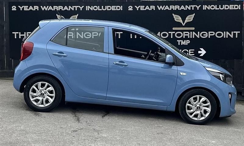 Used Kia Picanto 83 HP (61 kW) 2018 Blue Hatchback