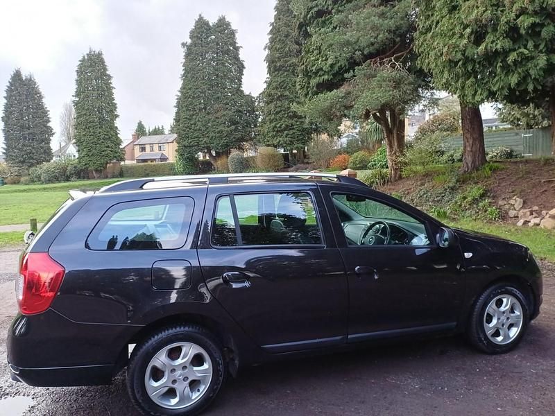 Used Dacia Logan MCV Lauréate 2016 Black Estate