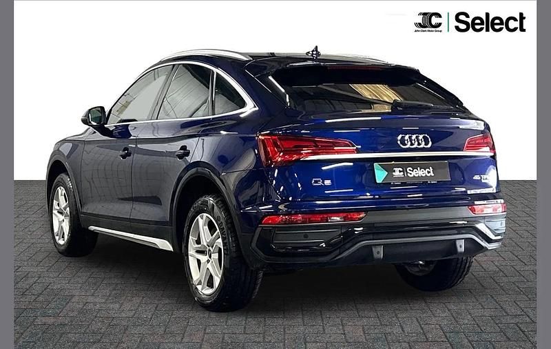 Used Audi Q5 Sportback Sport 261 HP (191 kW) 2022 Blue SUV