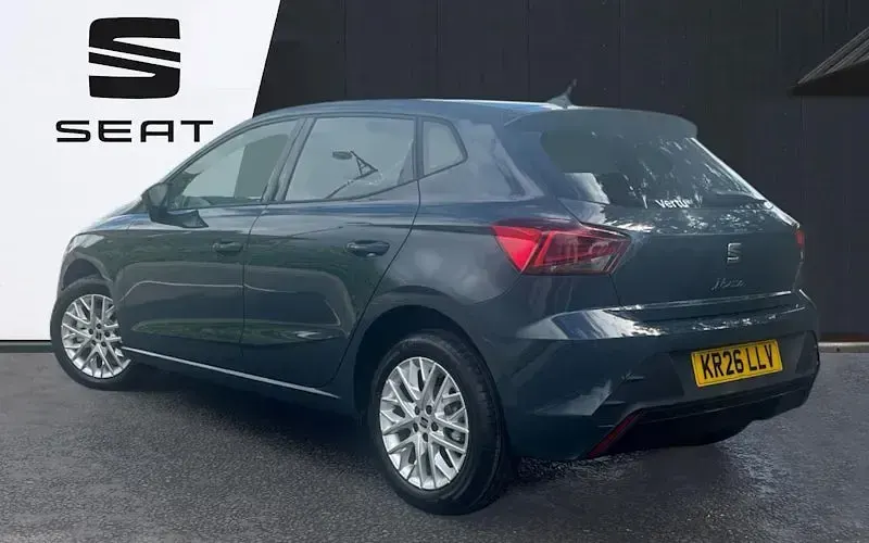 Nuevo Seat Ibiza SE Technology 116 CV (85 kW) 2026 Azul Utilitario