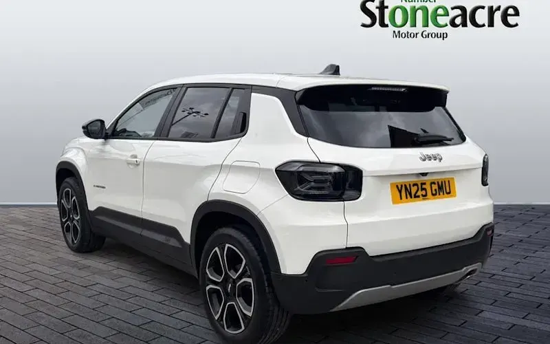 New Jeep Avenger Summit 101 HP (74 kW) 2025 White SUV