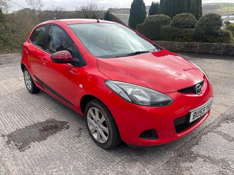 Used Mazda 2 2009 Red Hatchback