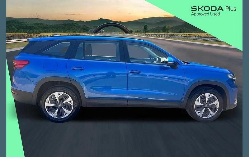 New Skoda Kodiaq SE 148 HP (108 kW) 2025 Race blue metallic SUV