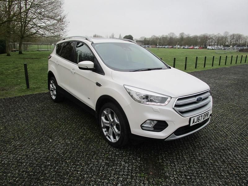 Used Ford Kuga Titanium X 180 HP (132 kW) 2017 White SUV