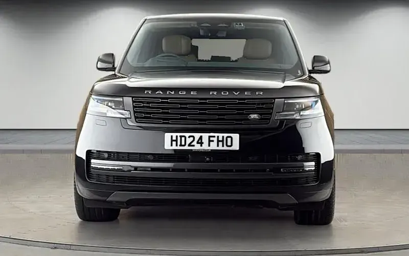 Used Land Rover Range Rover Autobiography 460 HP (338 kW) 2024 Santorini black SUV