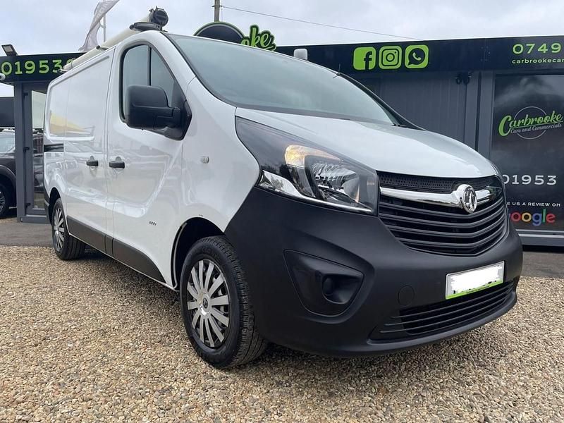 Gebraucht Vauxhall Vivaro 90 PS (66 kW) 2014 Weiß Van / Kleinbus