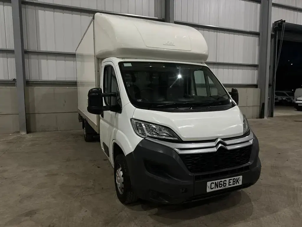 Used Citroën Relay 130 HP (95 kW) 2017 White Van
