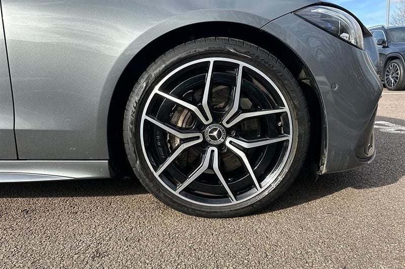 Used Mercedes C220 AMG Line Premium Plus 200 HP (147 kW) 2024 Grey Sedan