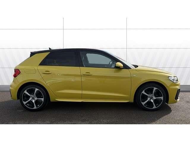 Used Audi A1 S-Line 95 HP (69 kW) 2022 Yellow SUV