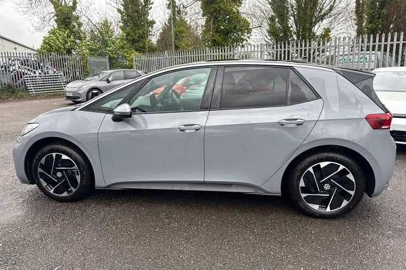 Used VW ID.3 125 kW (170 HP) 2025 Hatchback