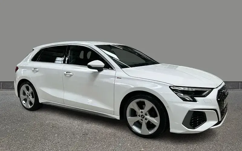 Used Audi A3 Sportback S-Line 150 HP (110 kW) 2024 Hatchback