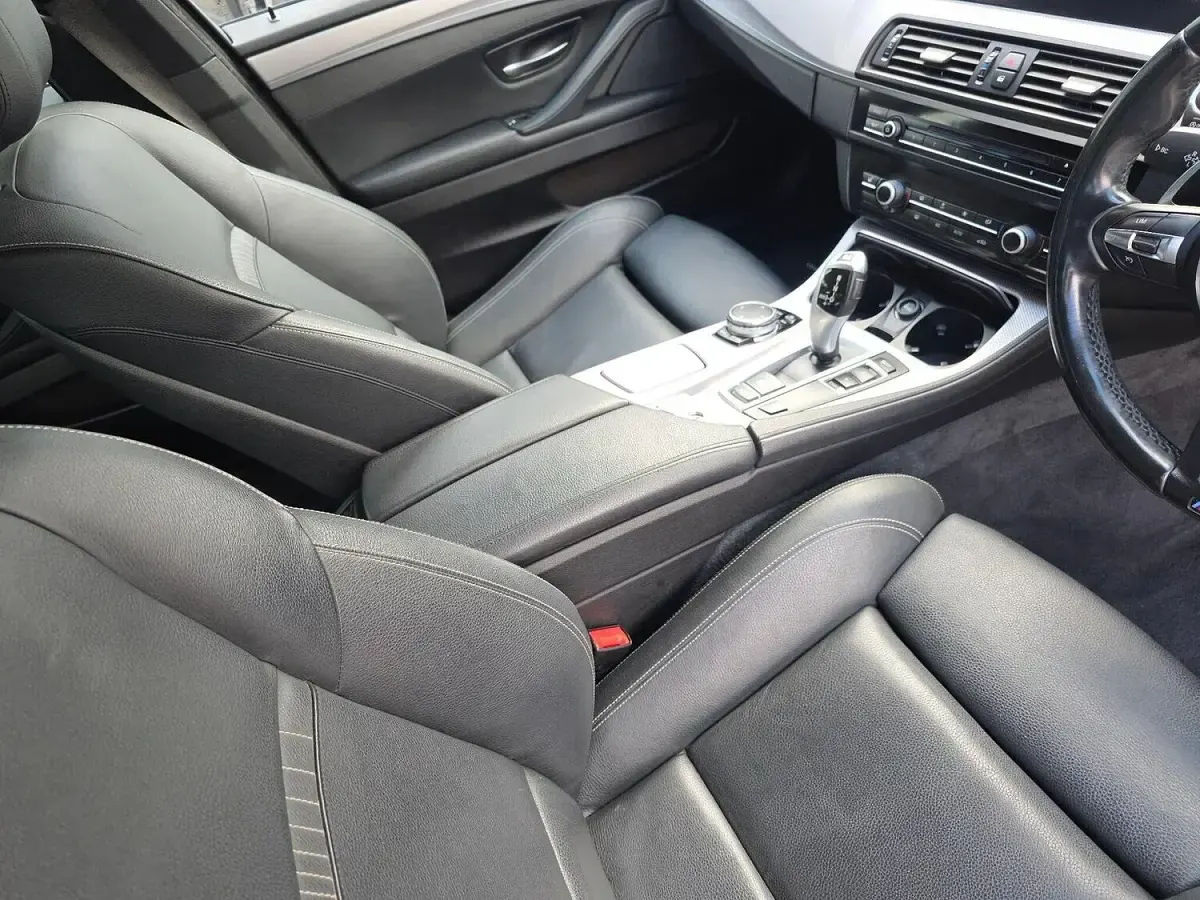 Used BMW 520 M Sport 190 HP (139 kW) 2017 White Estate
