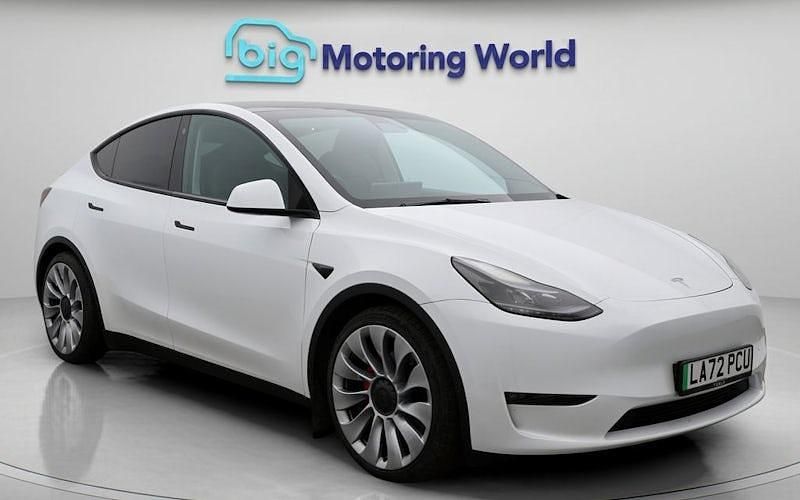 Used 2024 Tesla Model Y Performance SUV | £29,100 (Fair price) - Image 1/4