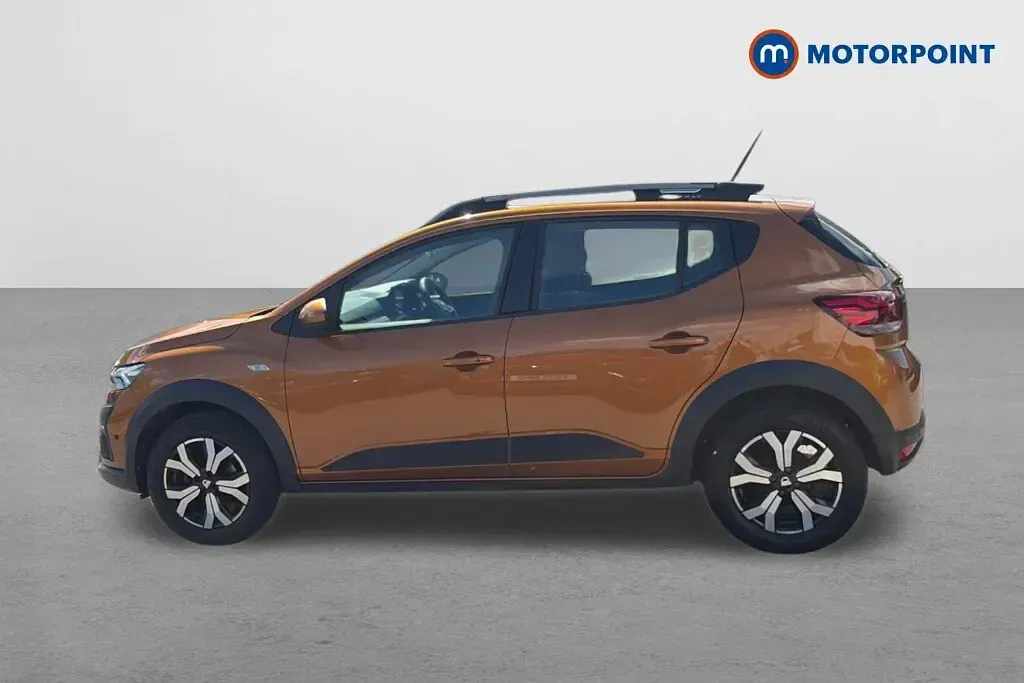 Used Dacia Sandero Prestige 91 HP (66 kW) 2021 Orange Hatchback