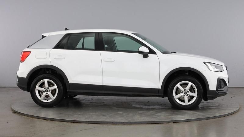 Used Audi Q2 150 HP (110 kW) 2023 White SUV