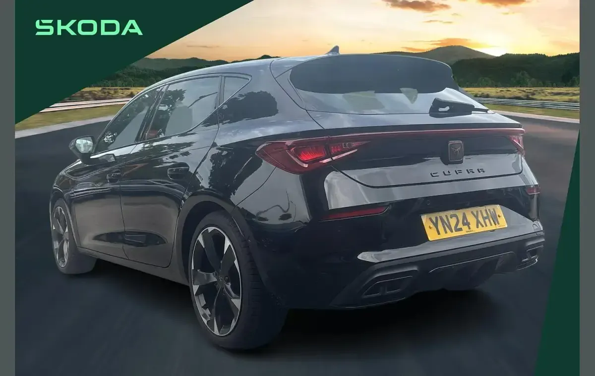 Used Cupra Leon 147 HP (108 kW) 2024 Black Hatchback