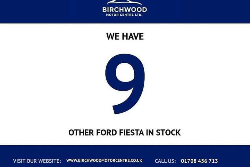 Silver Used 2014 Ford Fiesta Zetec Hatchback | £5,695 (Fair price) - Image 1/1