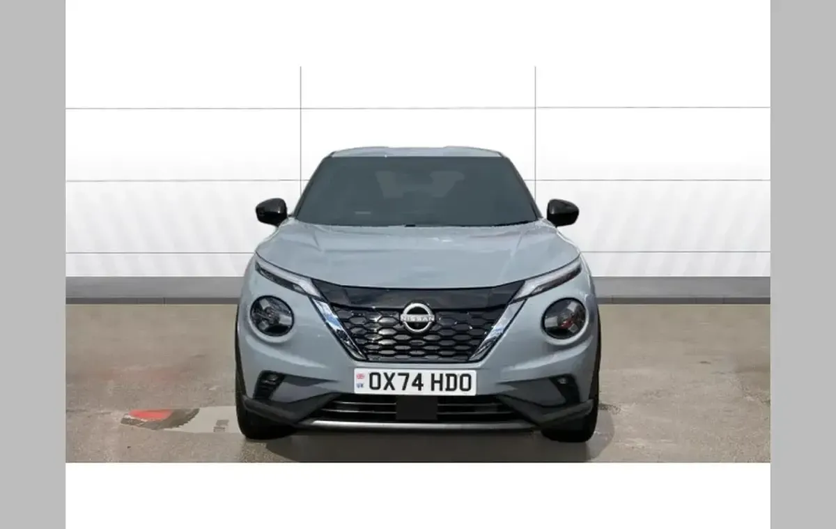 Used Nissan Juke Tekna 143 HP (105 kW) 2025 Grey SUV