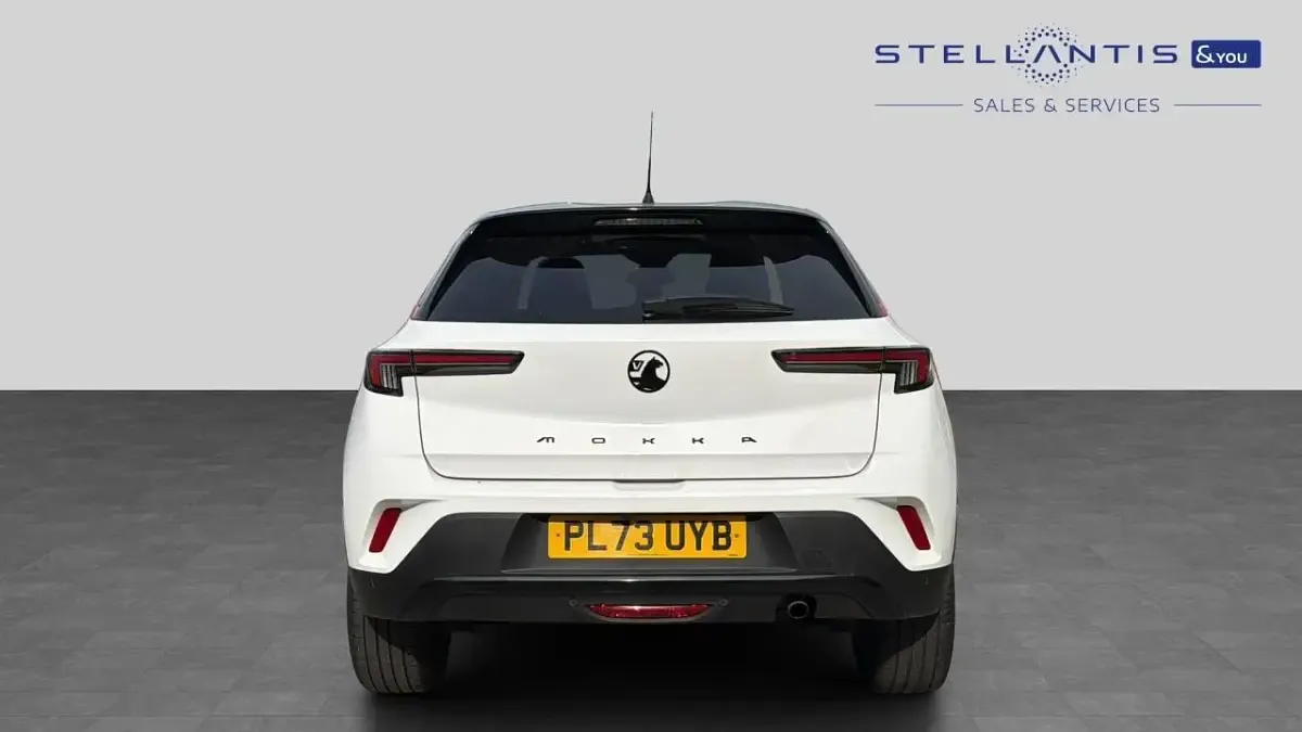 Used Vauxhall Mokka S 99 HP (72 kW) 2023 White SUV