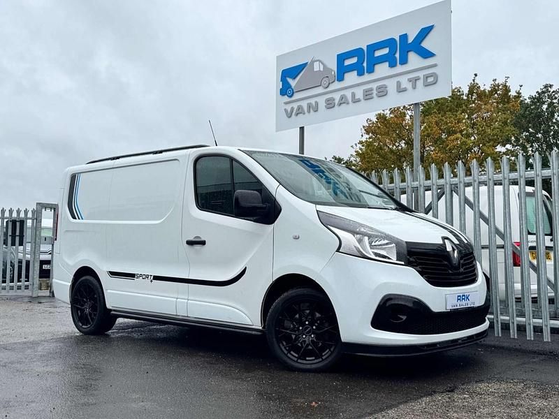 White Used 2019 Renault Trafic Business Van | £11,490 (Good price) - Image 1/3
