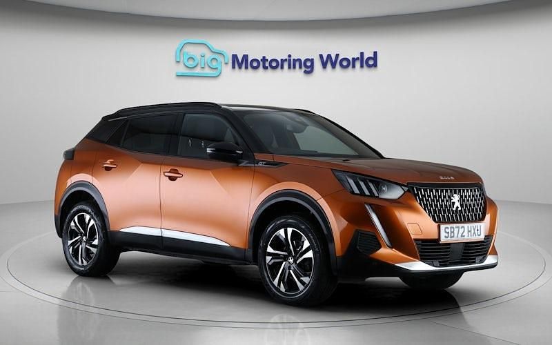 Used Peugeot 2008 GT 131 HP (96 kW) 2023 Orange SUV