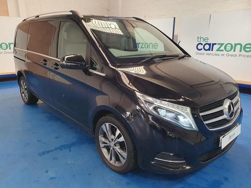 Used Mercedes V250 190 HP (139 kW) 2016 Black MPV
