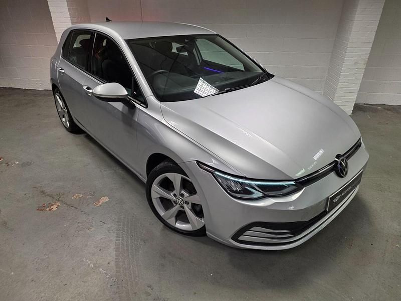 Used VW Golf VII Life 130 HP (95 kW) 2021 Silver Hatchback
