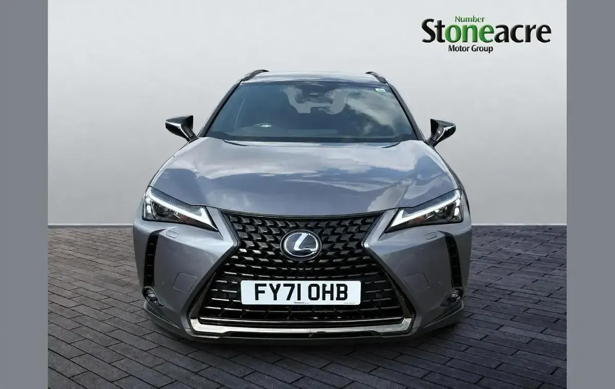Used Lexus UX 250h 180 HP (132 kW) 2021 Grey SUV