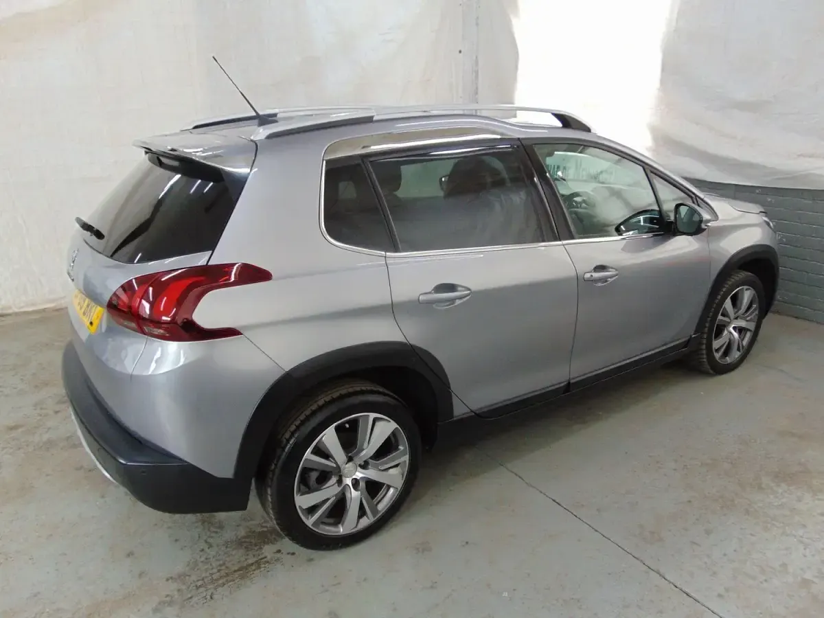 Used Peugeot 2008 Allure Premium 108 HP (79 kW) 2019 Grey SUV