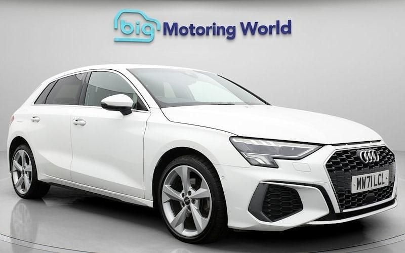 Used Audi A3 Sportback e-tron S-Line 204 HP (150 kW) 2025 Hatchback