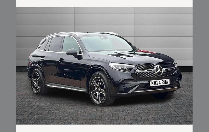 Black Used 2024 Mercedes GLC300e AMG line SUV | £38,750 (Good price) - Image 1/4