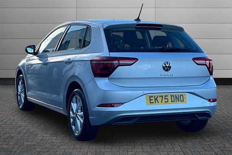 Used VW Polo Style 95 HP (69 kW) 2025 Reflex silver Hatchback