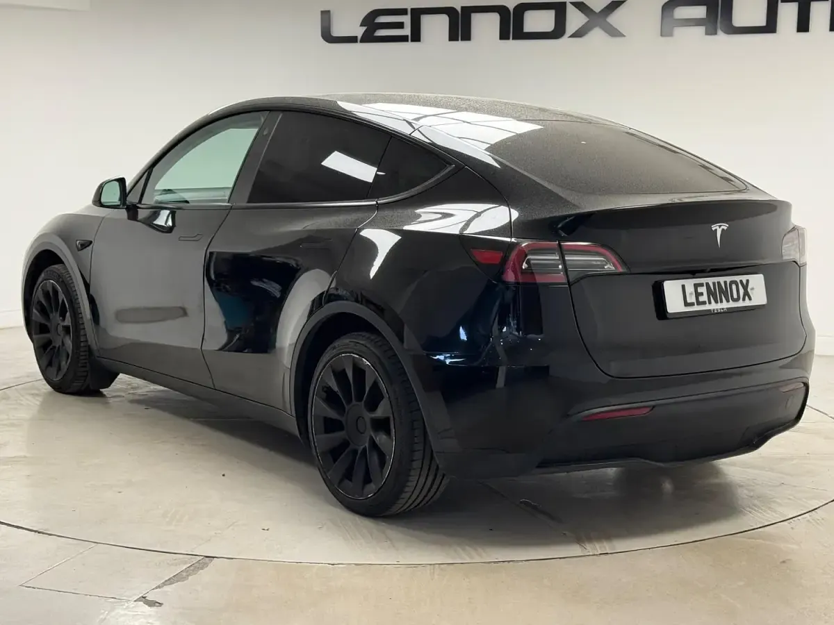 Used Tesla Model Y RWD 254 kW (346 HP) 2024 Black SUV