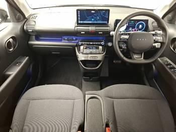 New Hyundai Inster 85 kW (116 HP) 2025 Pearl  abyss black Hatchback