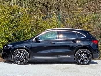 Usado Mercedes GLA200 Executive 150 HP (110 kW) 2025 Preto SUV
